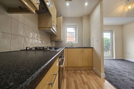 Walsall Road - Photo 2