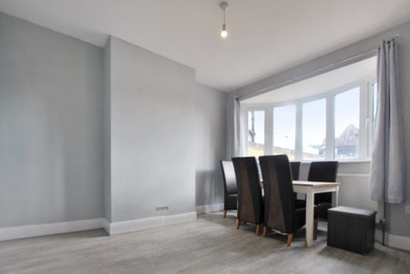 Campbell Road, Kent, London - Photo 2