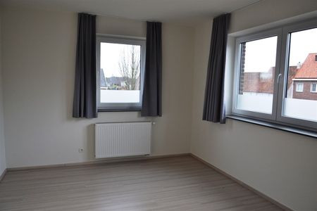 Energiezuinige woning met 3 slaapkamers en garage. - Photo 3