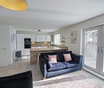 2 bedroom flat to rent - Photo 5