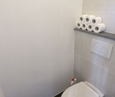 Woning te huur in Tournai voor € 800 met 1 slaapkamer - Photo 2