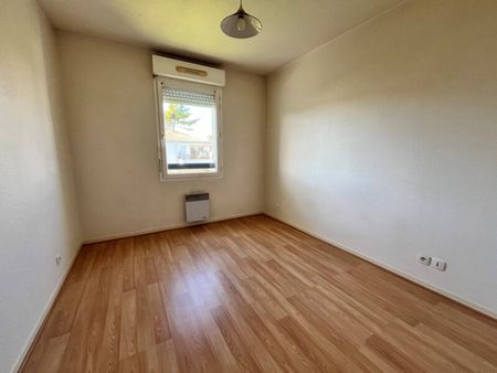 Location Appartement 2 pièces 45m² MERIGNAC 33700 - Photo 2