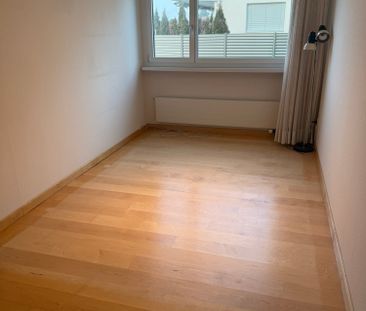 5.5 Zimmer, 116 m², 1. Stock - Photo 3