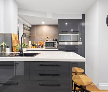 PICTURESQUE COASTLINE AT YOUR DOOR - RENT INCREASED TO $950/WEEK FR... - Photo 4