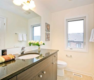 For Lease - 16 Casely Avenue, Richmond Hill, Ontario - Photo 6