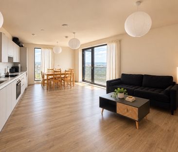 Room in a Shared Flat, North End Road, HA9 - Photo 1