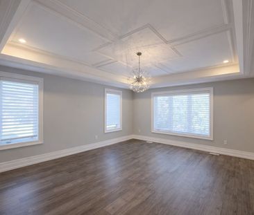 For Lease - 613 Queens Drive, Toronto, Ontario - Photo 5