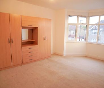 4 bedroom semi-detached house to rent - Photo 6