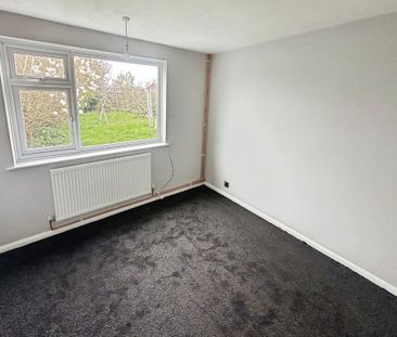 3 bedroom bungalow to rent - Photo 4