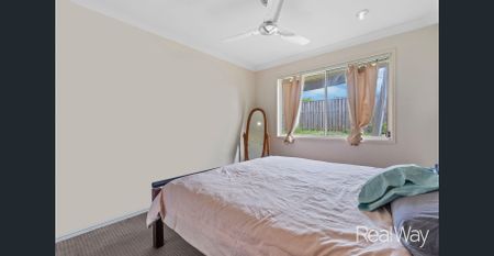 Modern Family Living in the Heart of Raceview - Photo 4