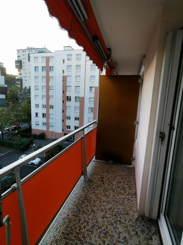 Location Appartement 2 pièces 46m² CLERMONT FERRAND 63100 - Photo 3