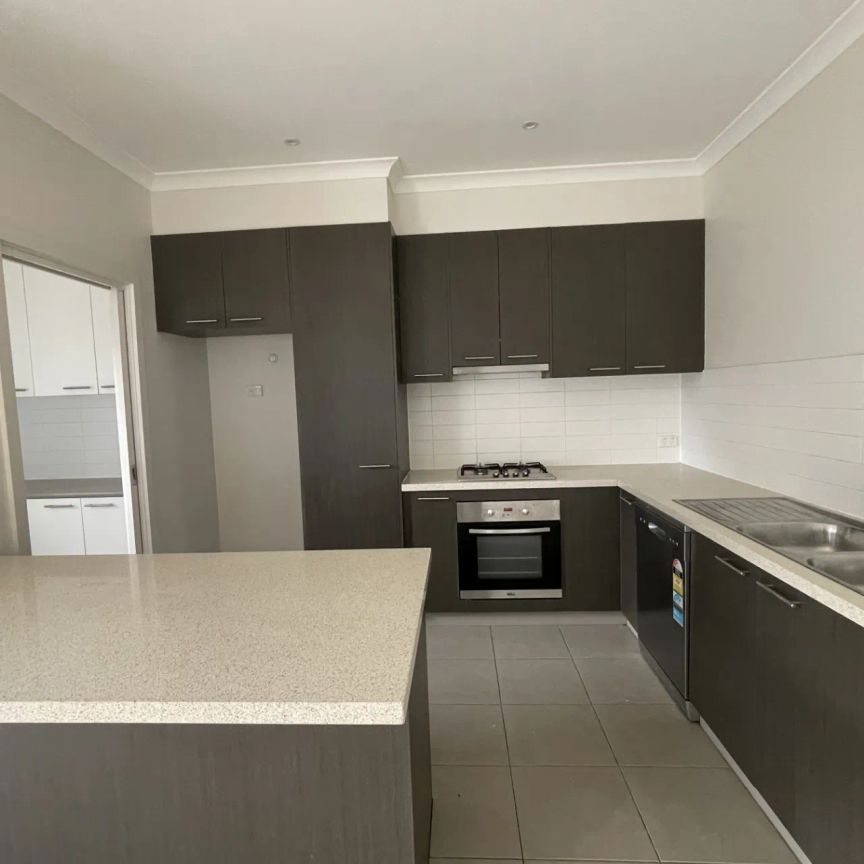 PRIME LOCATION | MODERN LIVING! - Photo 1