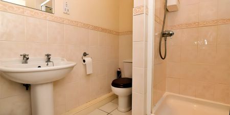 Entire Place·2B2B···6 Seymour House - Photo 5