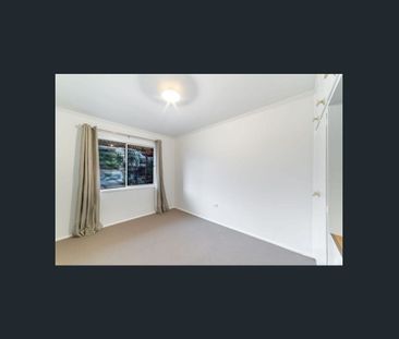 3 BEDROOM HOUSE IN SURFERS PARADISE! - Photo 2