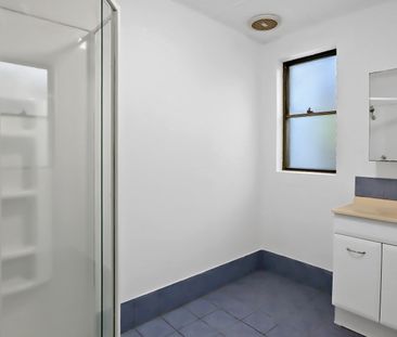 Modern Coastal Living with Harbour Views - Photo 4
