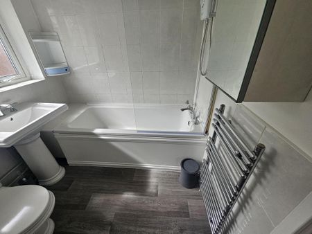 1 bedroom end of terrace house to rent - Photo 3
