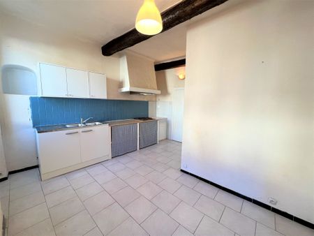 Location Appartement 3 pièces 83m² PUGET VILLE 83390 - Photo 3