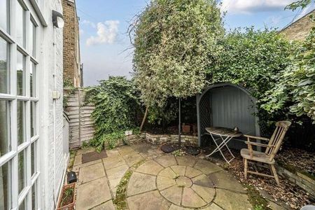 Gowan Avenue, Munster Village, SW6 - Photo 2