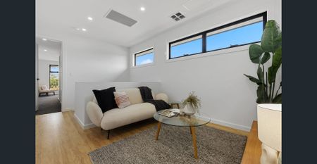 Luxurious living in Grange - just in time for Summer! - Photo 2