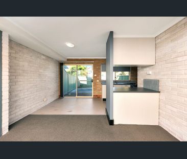 1/214 Denison St, Broadmeadow NSW 2292 - Townhouse For Rent | Domain - Photo 1