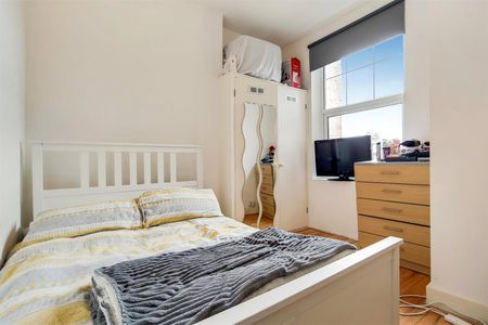 Gleneldon Mews, Streatham, SW16, London - Photo 4