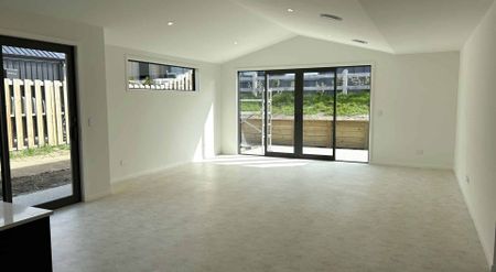 Stylish Modern Home in Northlake - Photo 2