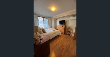 Spacious Family Home in Prime Rossmoyne Location - Photo 5