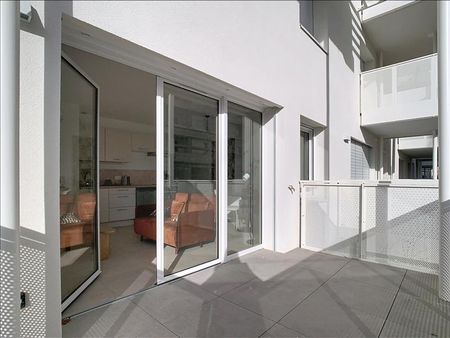 2 pièces - Meublé - 42,76 m² - 1er étage - Colocation non autorisée - Photo 3