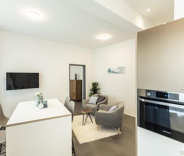 möblierte Wohnung an fantastischer Lage - Photo 2