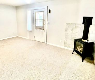 For Lease - 53 Eden Drive, Barrie, Ontario - Photo 1