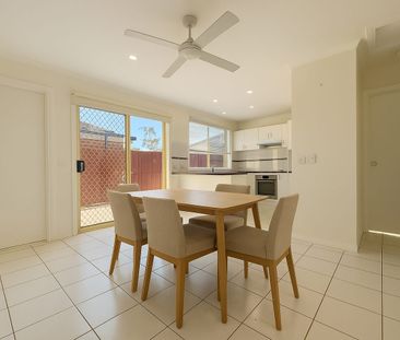 Comfortable Living in a Convenient Location - Photo 5