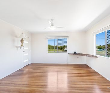 434 Anzac Avenue, Kippa-Ring QLD 4021 - House For Rent | Domain - Photo 4