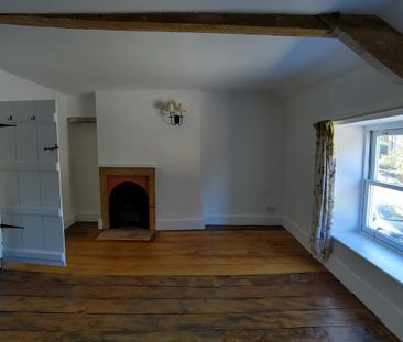 2 bedroom end of terrace house to rent - Photo 4