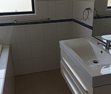 Family Friendly, Prime Position House - Photo 5