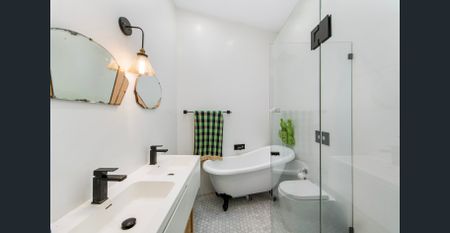 Three Bedroom Home in Annandale - Photo 5