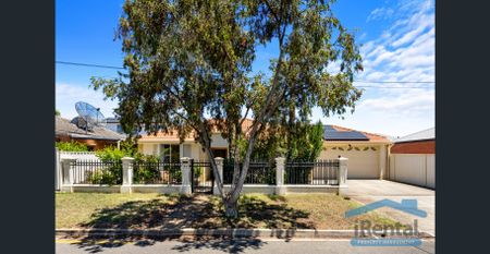 Bright, Efficient & Low-Maintenance Living in Campbelltown - Photo 2
