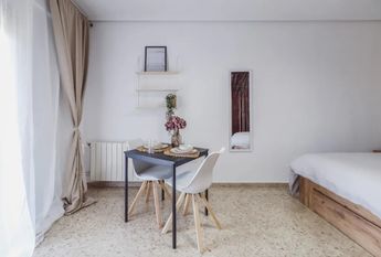 Plaça de Bisbe Benlloch, Torrent, Valencian Community 46900