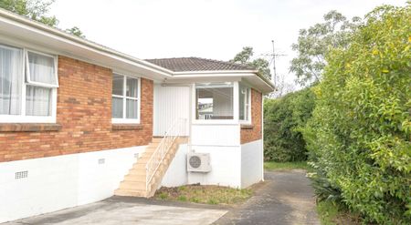 2 Bedroom, 1 Study, Milford - Photo 2