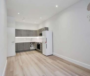 Centrum House, Station Road, Egham, TW20 - Photo 1