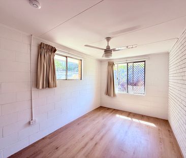 Air-conditioned 2 Beds Unit at Great Location! - Photo 4