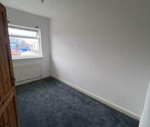 2 bedroom property to rent in Knottingley - Photo 4