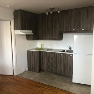 3 1/2 semi-meublé Ste Foy - Photo 2