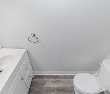 For Lease - 3034 drumloch Avenue, Oakville, Ontario - Photo 4