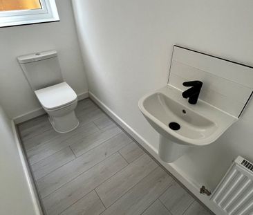 Blackthorn Way - Photo 1