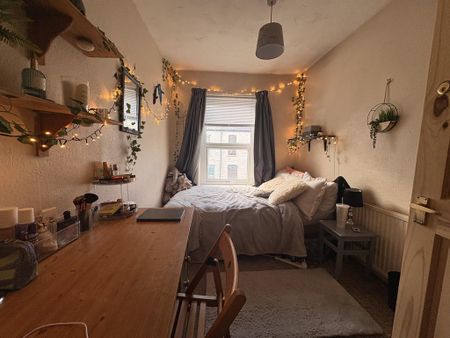 4 bedroom house to rent - Photo 4