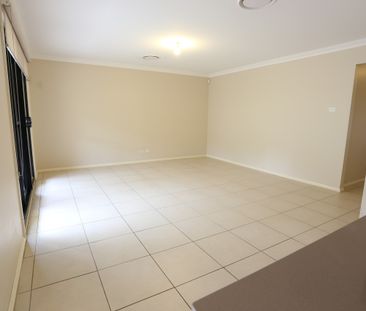 Family Home! - Photo 1