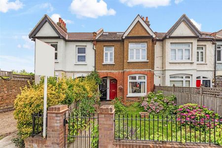 2 bedroom terraced house to rent - Photo 4