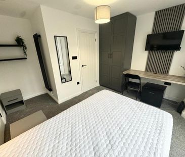 1 bedroom in a house share to rent - Photo 6