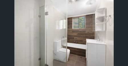 Spacious Two Bedroom Apartment with Wrap-Around Balcony - Photo 4