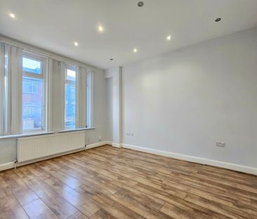 4 Bed Terraced House, Beechfield Road, N4 - Photo 1